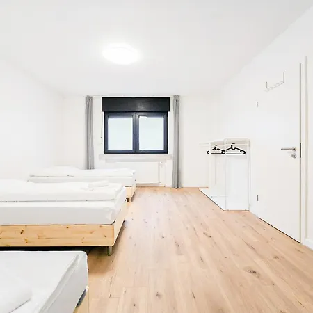Apartment Tolstov - 3 - Parking - 30 Min Messe Dus Monchengladbach