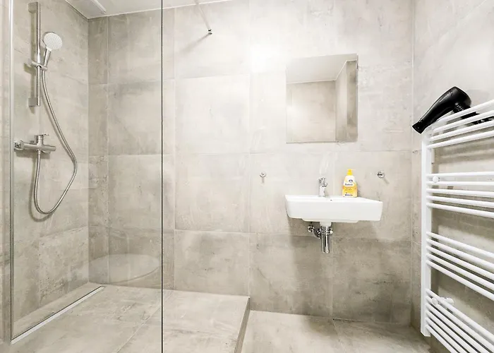 Tolstov - 3 - Parking - 30 Min Messe Dus Lejlighed Mönchengladbach