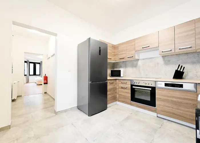 Tolstov - 3 - Parking - 30 Min Messe Dus Mönchengladbach